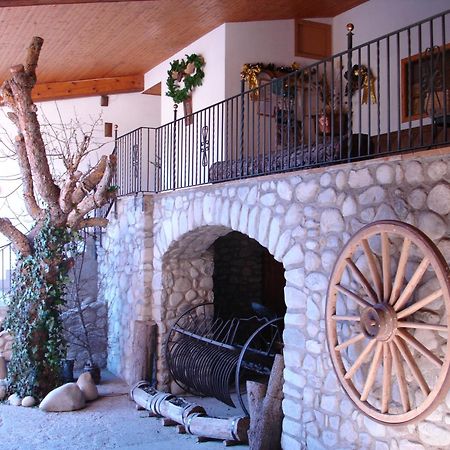 Casa Rural La Vall Del Cadi ลาเซวดูร์เชย์ ภายนอก รูปภาพ