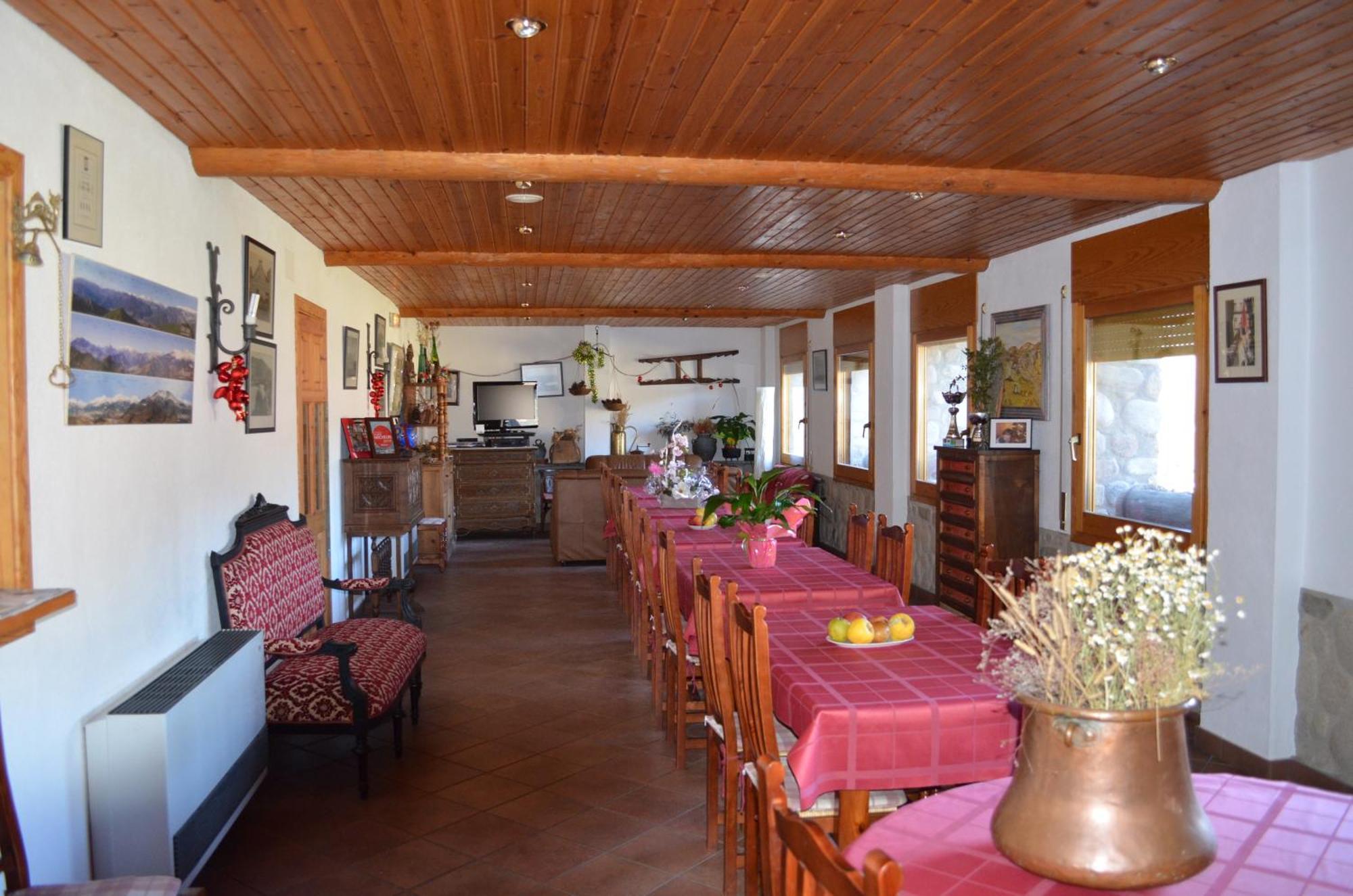 Casa Rural La Vall Del Cadi ลาเซวดูร์เชย์ ภายนอก รูปภาพ