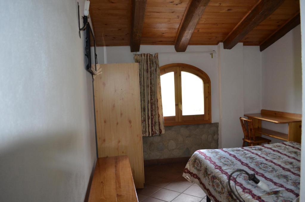Casa Rural La Vall Del Cadi ลาเซวดูร์เชย์ ห้อง รูปภาพ
